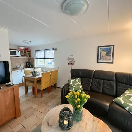 Vakantiewoning Aan Zee - 150m Het Appartement